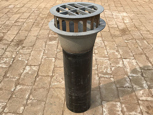 圓形泄水管